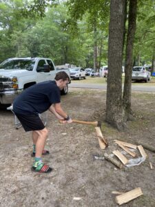 Tyman chopping wood